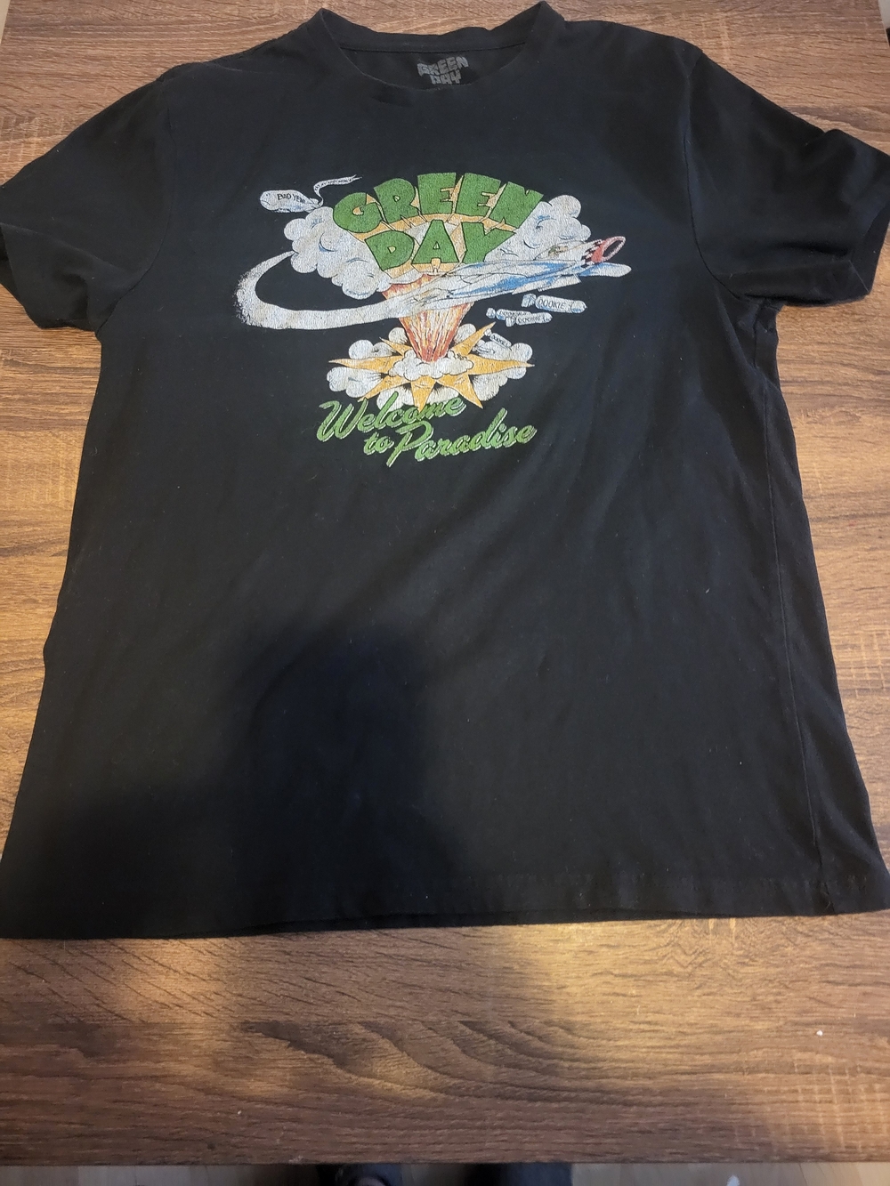 VINTAGE Green Day Black Graphic Short Sleeve Tee - Band Logo
